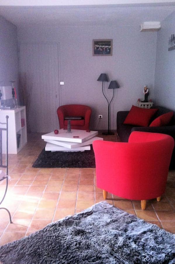 Suite De L'Olivier Au Mas Au Coeur De La Provence &Spa Saint Cannat Ruang foto