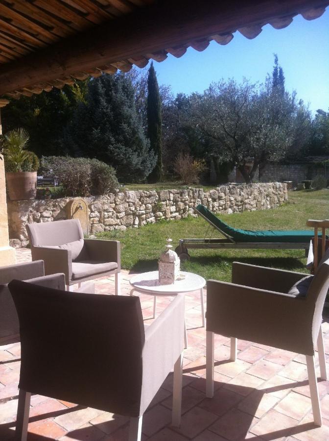 Suite De L'Olivier Au Mas Au Coeur De La Provence &Spa Saint Cannat Ruang foto